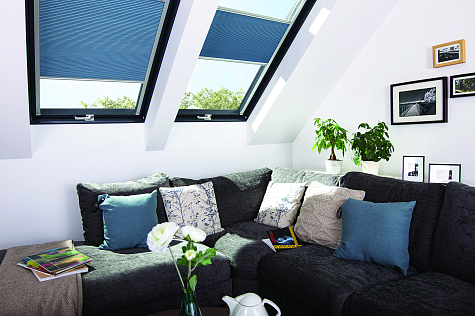 Купить Мансардное окно FAKRO PROFI PTP-V U3 55х78см / Белое пластиковое ПВХ с вентклапаном - изображение 22